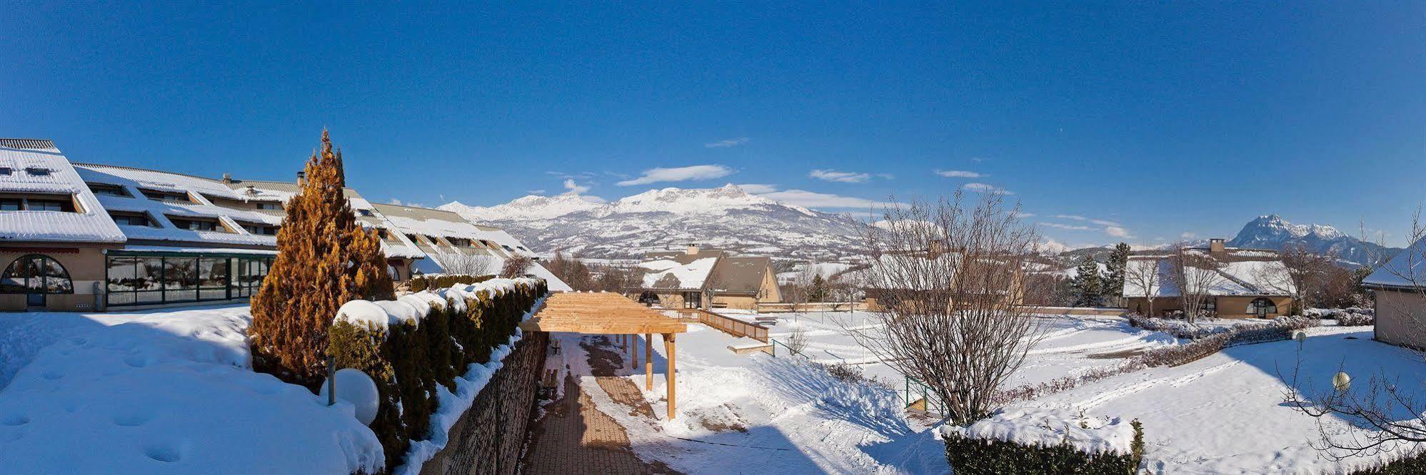 Club Vacances Bleues Les Horizons Du Lac Chorges Exterior foto